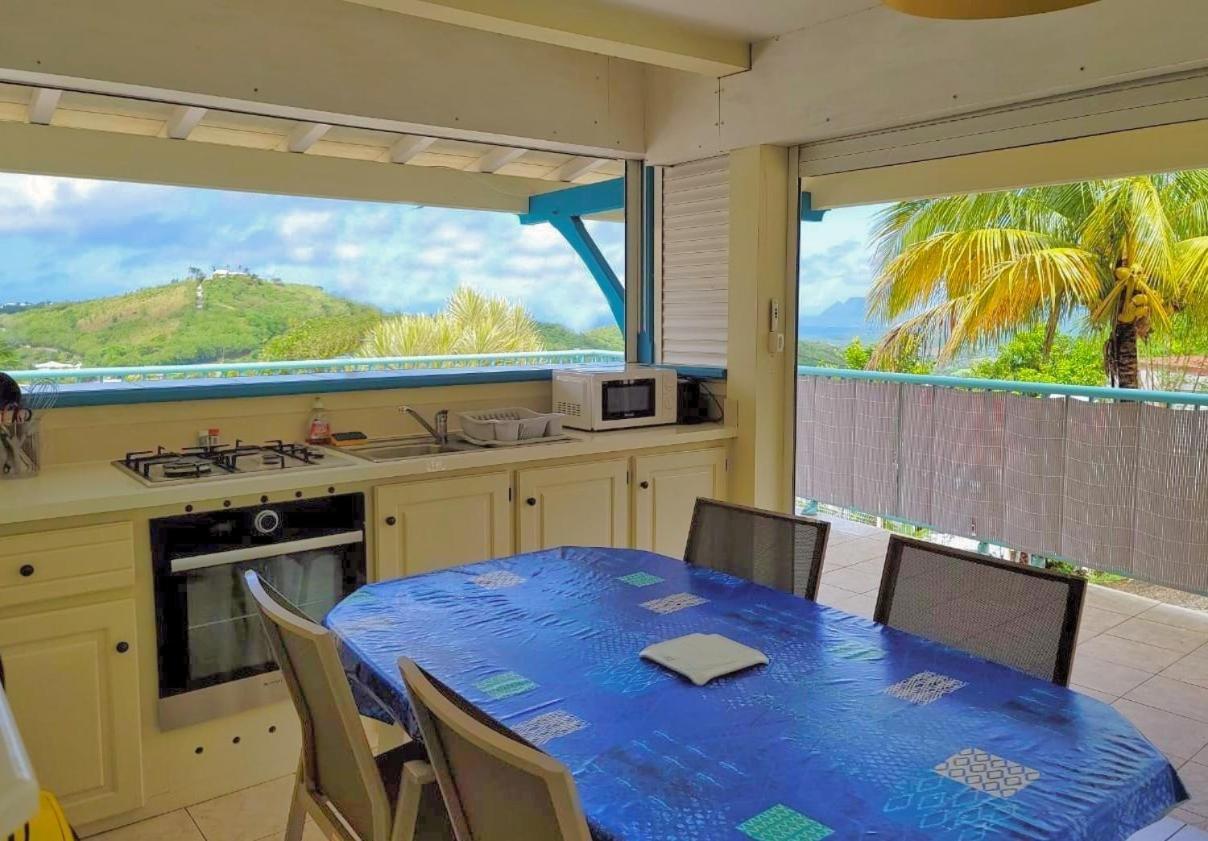 Les Marches De Paulina Apartment Sainte-Luce Luaran gambar