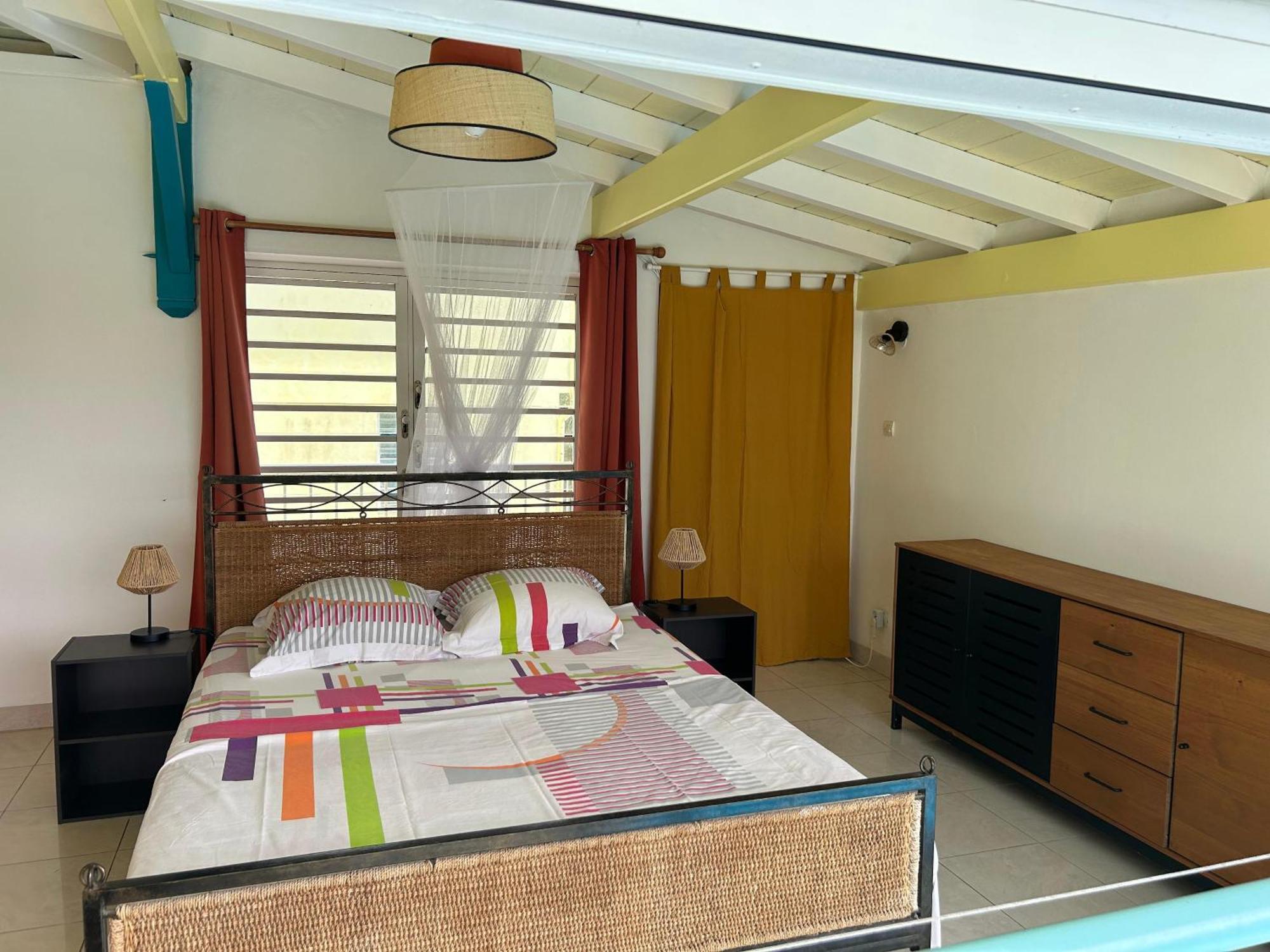 Les Marches De Paulina Apartment Sainte-Luce Luaran gambar