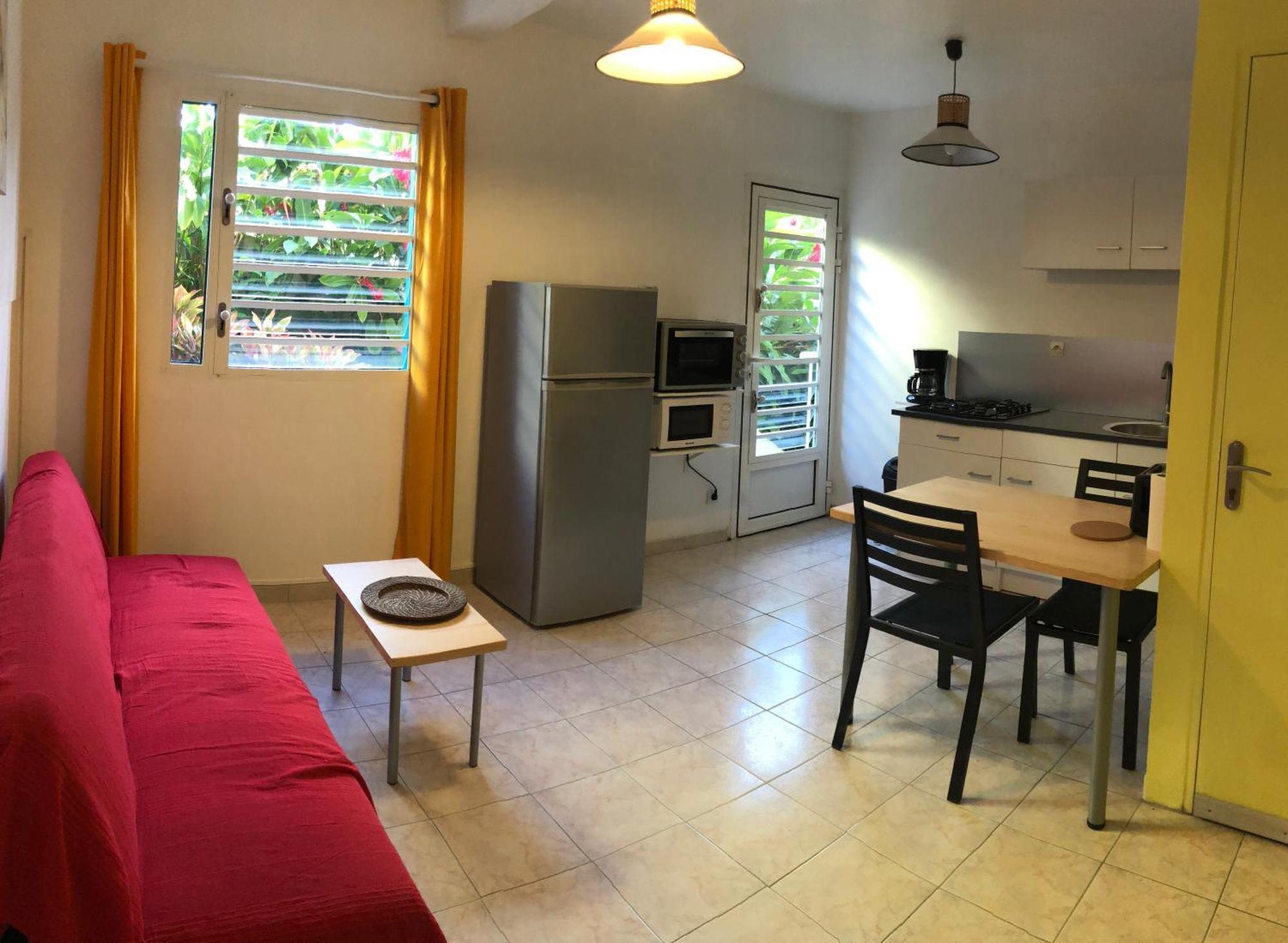 Les Marches De Paulina Apartment Sainte-Luce Luaran gambar
